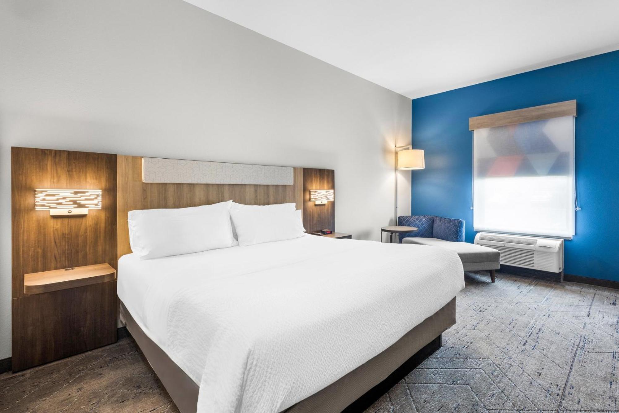 Holiday Inn Express Hotel & Suites Van Wert By Ihg Exterior photo